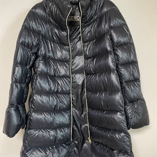에르노 여성 패딩 블랙 40사이즈 정품