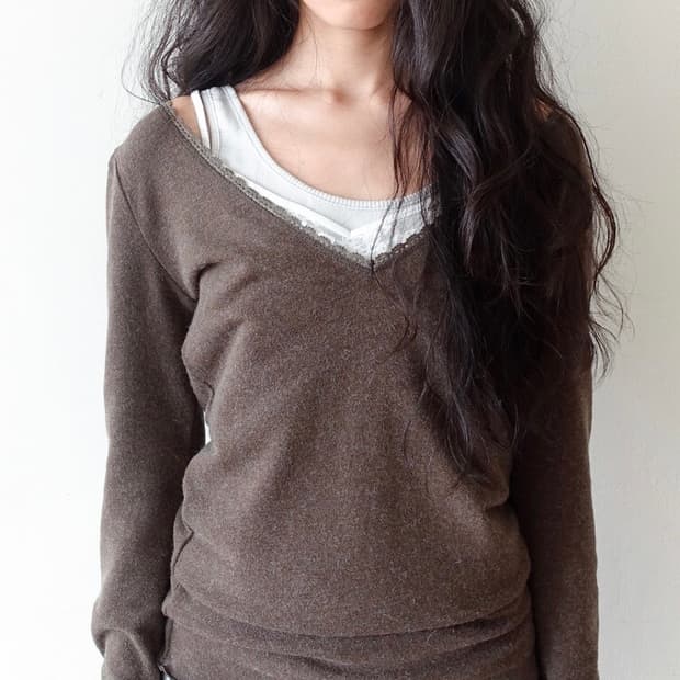 샵페어리 iris long top (khaki)