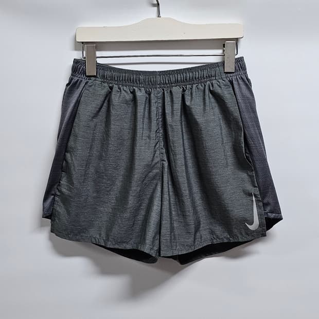 나이키 드라이핏 러닝쇼츠 M