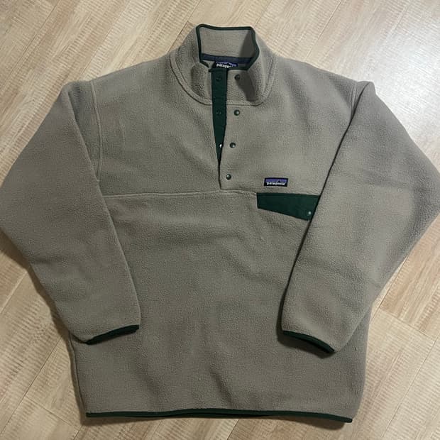 파타고니아 신칠라 L 베이지 그린