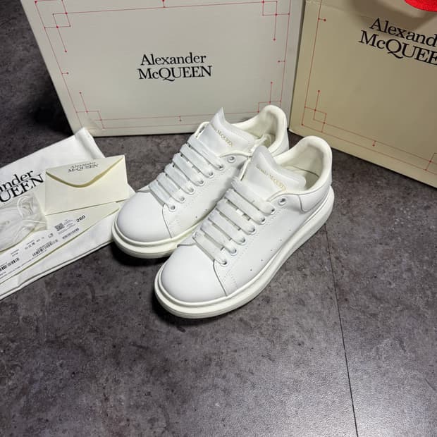 알렉산더맥퀸 오버솔 260