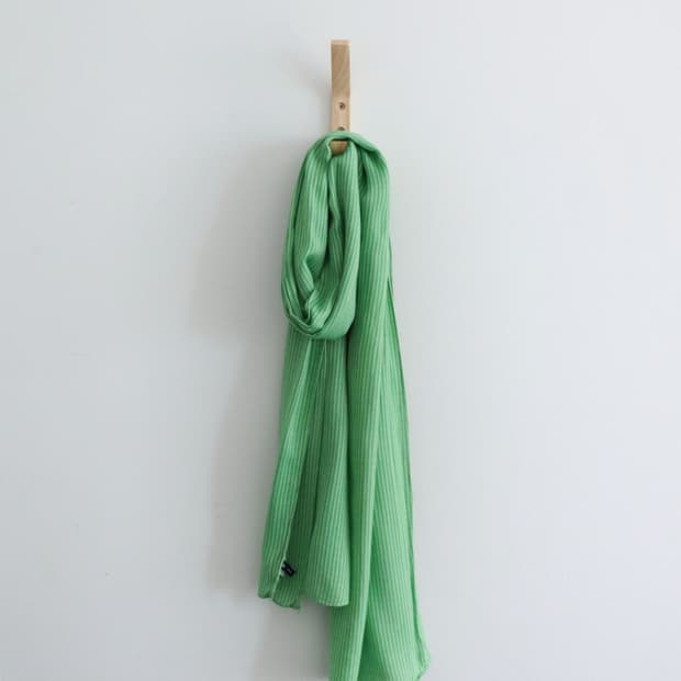 Gap stripe muffler (착용컷)