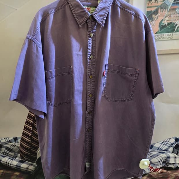Levis 리바이스 빈티지퍼플 반팔셔츠
