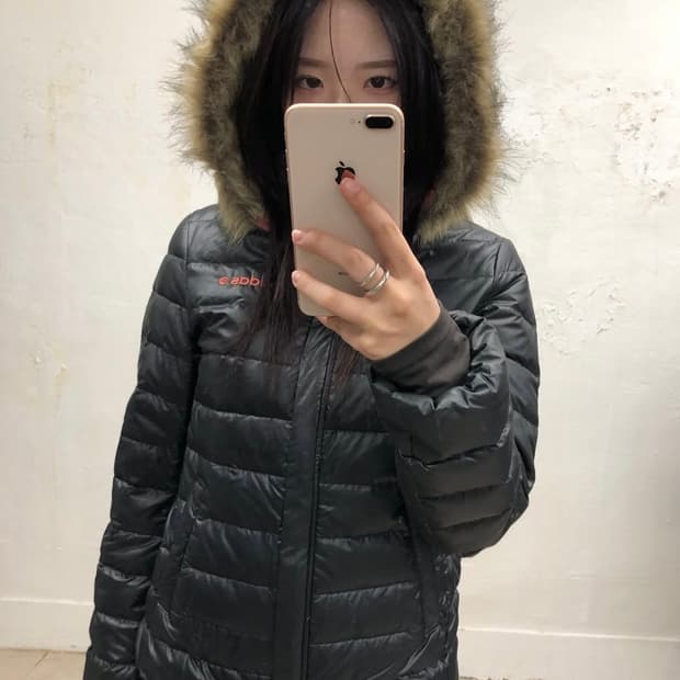 아디다스 퍼후드 경량 패딩