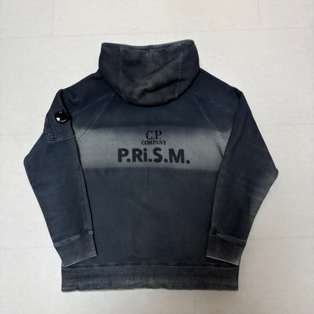 [백화점판, L] CP컴퍼니 프리즘 워싱 스웻 후드티