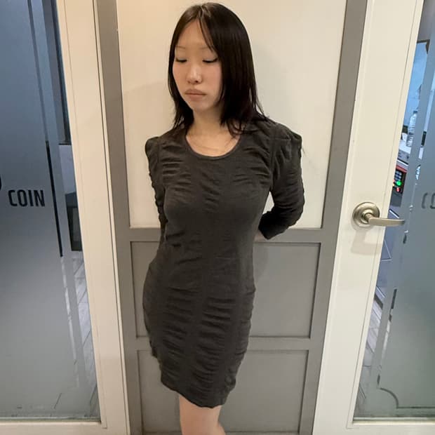 시슬리 그레이 셔링 미디원피스