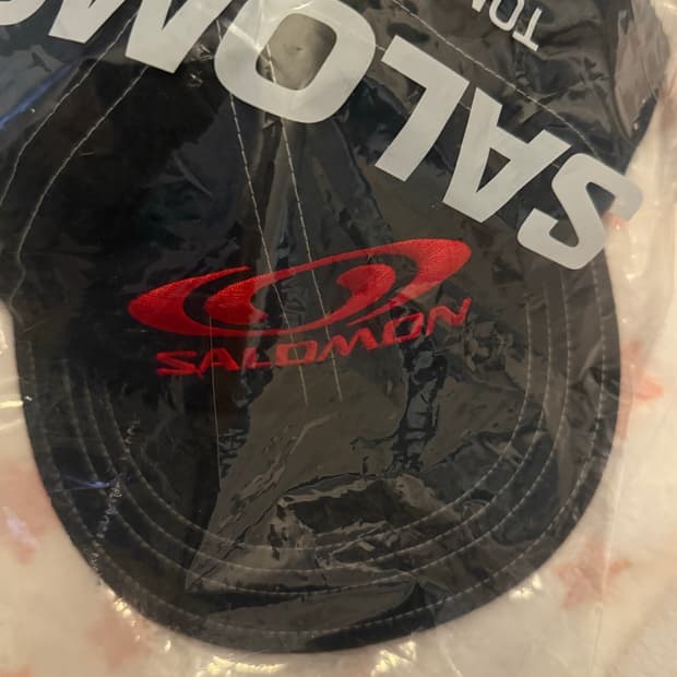살로몬 카시나 콜라보 볼캡