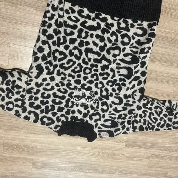 일본판 스투시 레오파드 니트