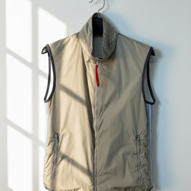 00s 프라다 스포츠 나일론 베스트 