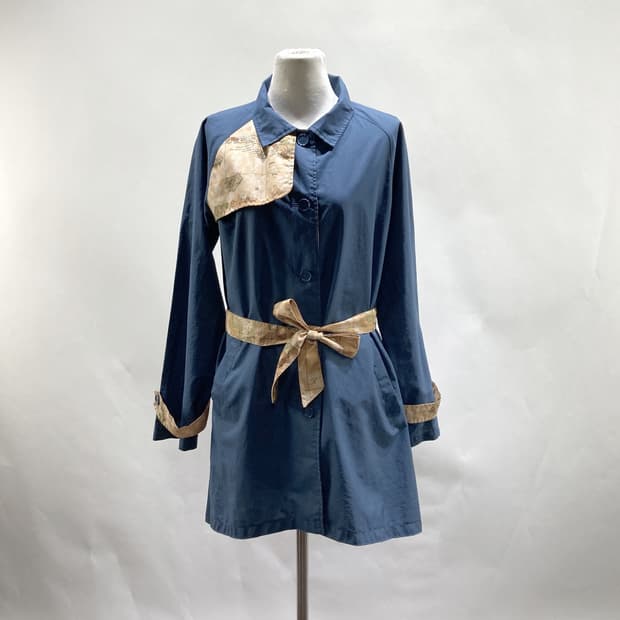 프리마클라쎄 여성경량트렌치코트 FREE