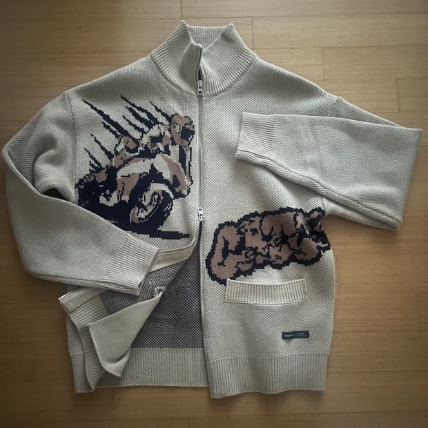 Critic knit zip up