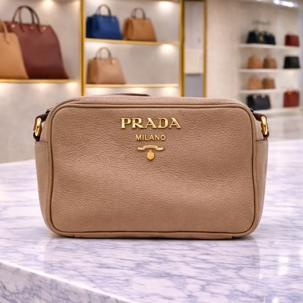 [A급] 프라다 비텔로 다이노 숄더백 판매합니다!!!