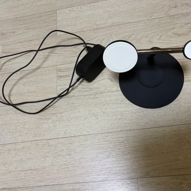 벨킨 3in1 맥세이프 15W 무선 충전 스탠드 블랙