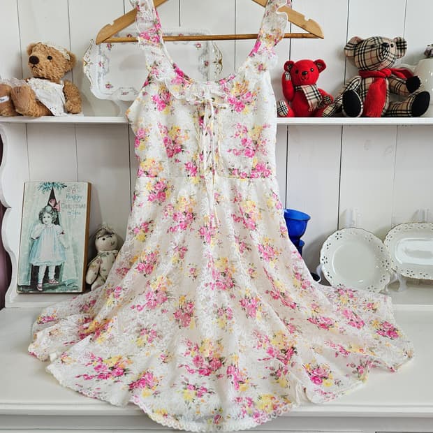 리즈리사 LIZ LISA 플라워 레이스 원피스