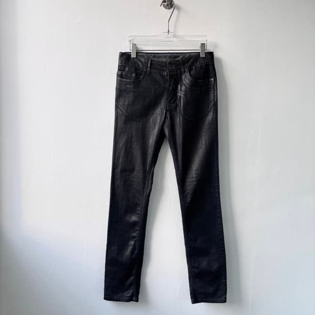 존 갈리아노 코팅 진