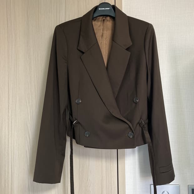 배드블러드 earth 블레이져 자켓