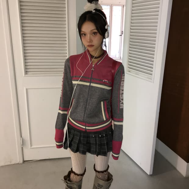 히스테릭 니트집업 