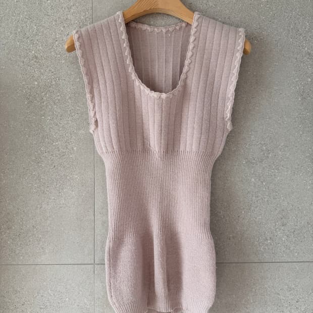 핑크 니트 뷔스티에 탑 민소매 나시