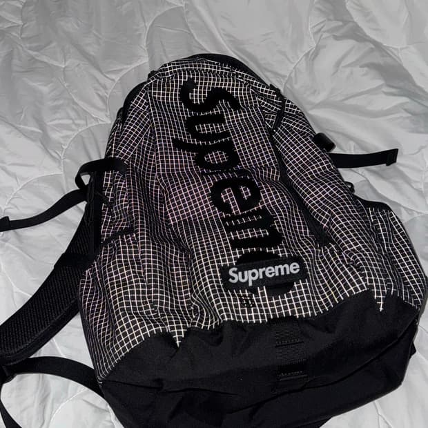 슈프림 24SS 백팩