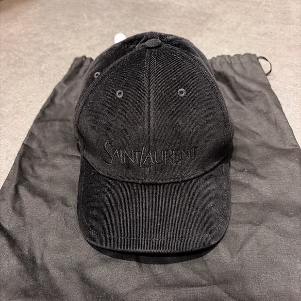 (정품/새상품) SAINT LAURENT 생로랑 여성 블랙 코듀로이 볼캡
