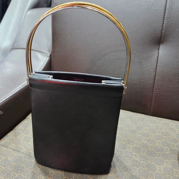 까르띠에 트리니티 미니 토트백