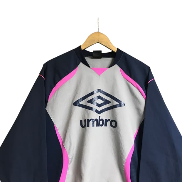 엄브로데상트 웜업 바막