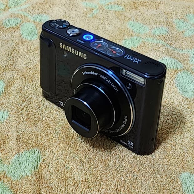 삼성 WB1000 블랙 디카 팝니다.
