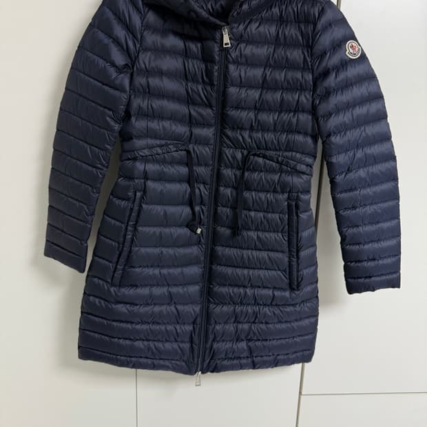 몽클레어 바벨 네이비 경량패딩