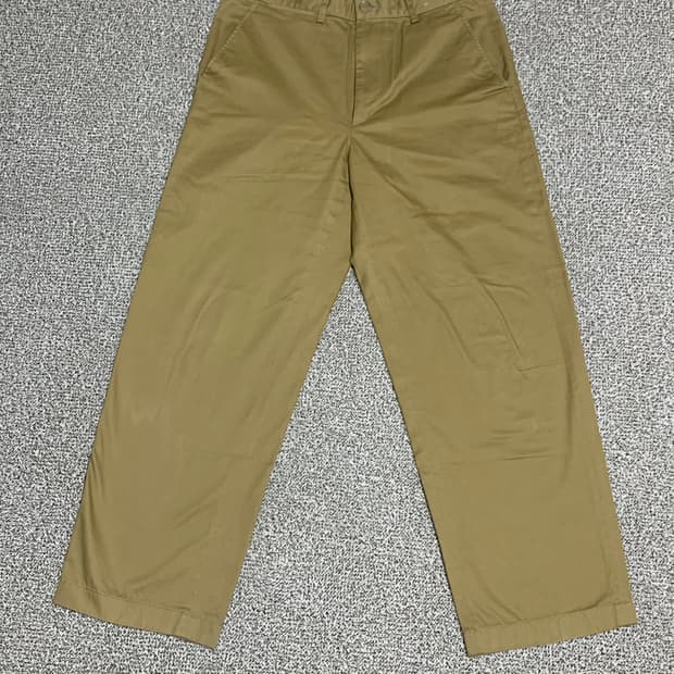 JW앤더슨 유니클로 치노팬츠