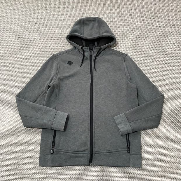 데상트 후드집업  6442