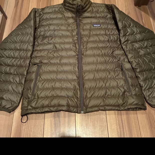 12s 파타고니아 패딩 카키브라운 XL