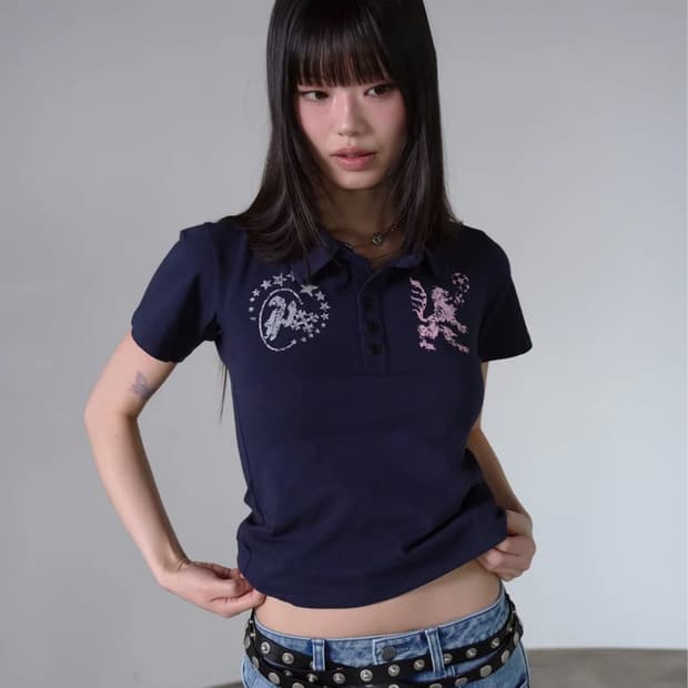 프렌다 LOGO EMBLEM PIQUE POLO SHIRT NAVY