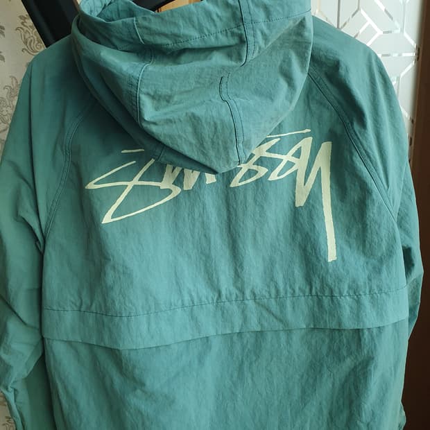 스투시 웨이브 쉘 자켓 아틀란틱 M사이즈 (100)