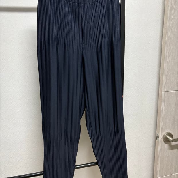 옴므플리세 팬츠 네이비 3