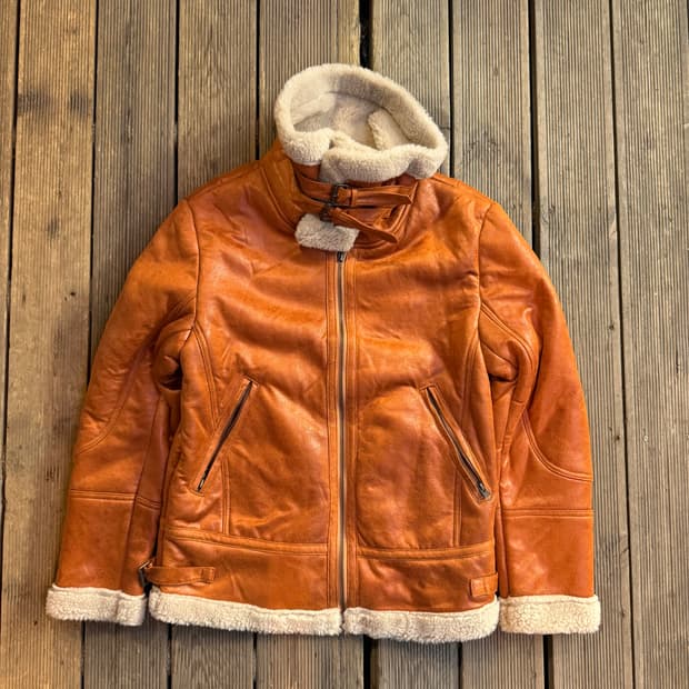 카멜 무스탕 가죽자켓