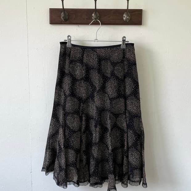 ESPIE 도트 미디 스커트