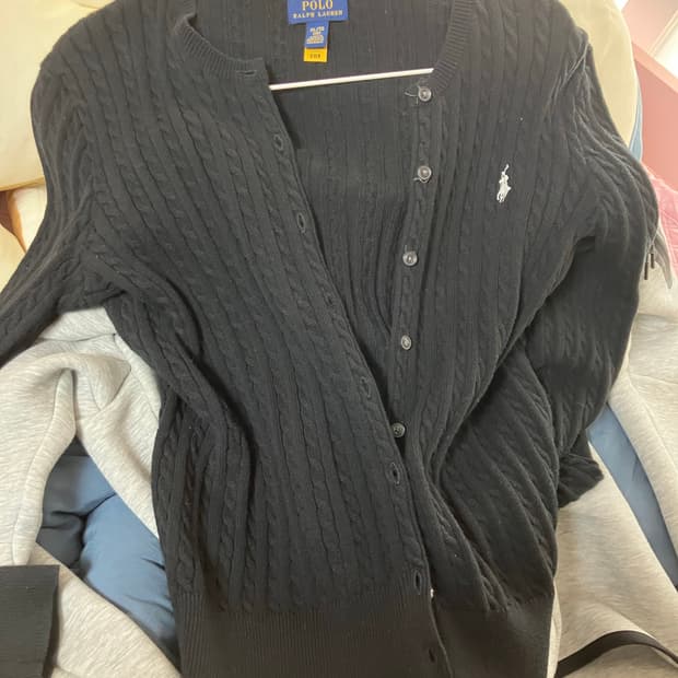 폴로 가디건