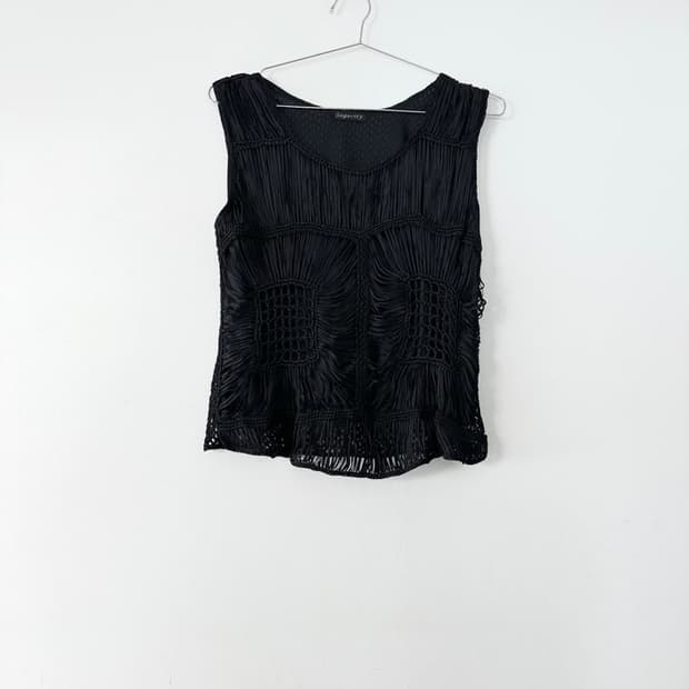 Tassel net detaill sleeveless / black