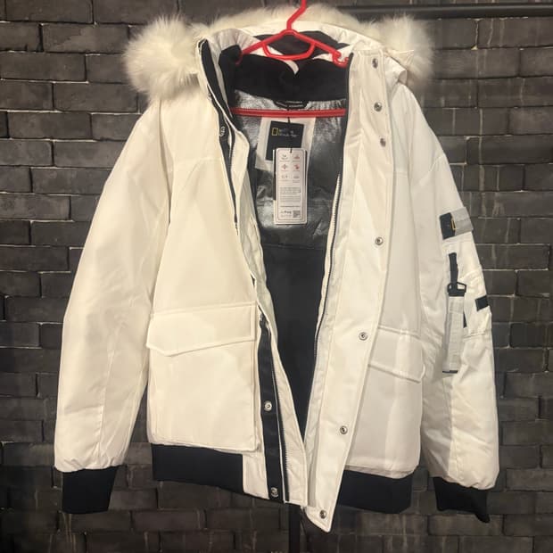 [새상품/110] 네셔널지오그래픽 남자 타루가패딩