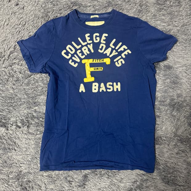 아베크롬비 입체자수 반팔