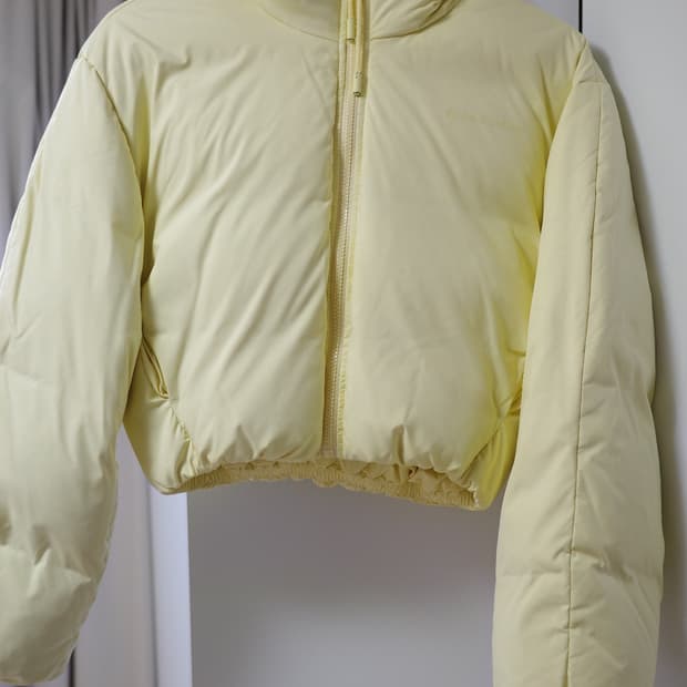 아크네 스튜디오 다운패딩