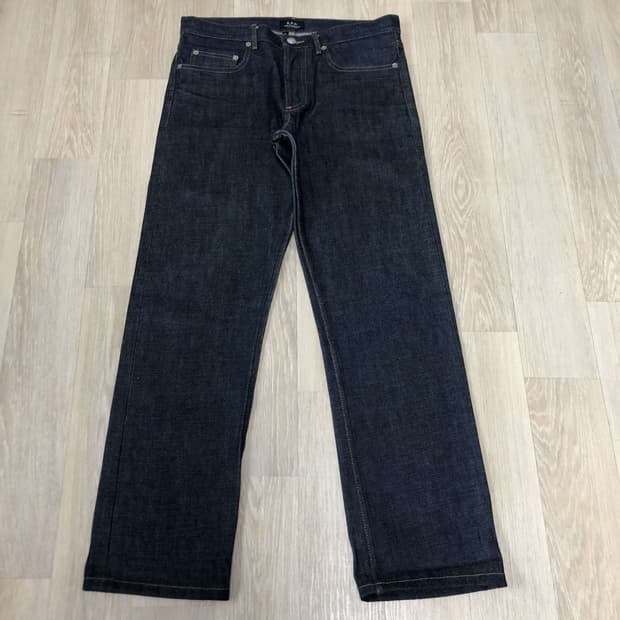 (29) 아페세 A.P.C 뉴스탠 슬림 스트레이트핏 셀비지데님 아페세데님