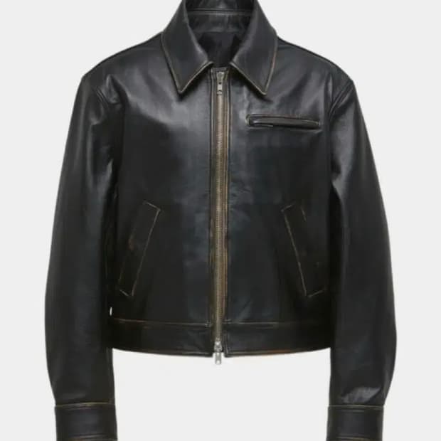 쿠어 우먼 디스트레스드 패디드 숄더 레더 자켓