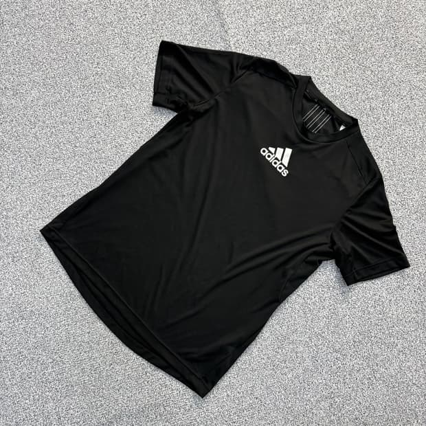 XL 아디다스 기능성 반팔 티셔츠 0518J