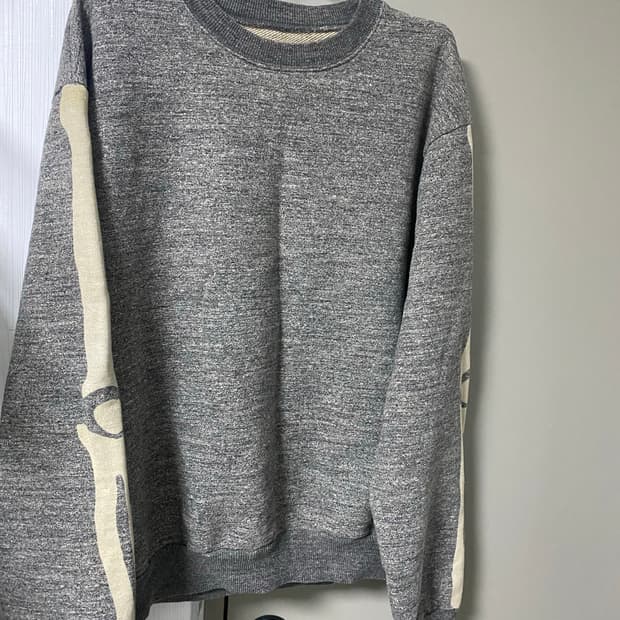 캐피탈 본 스웻 2사이즈