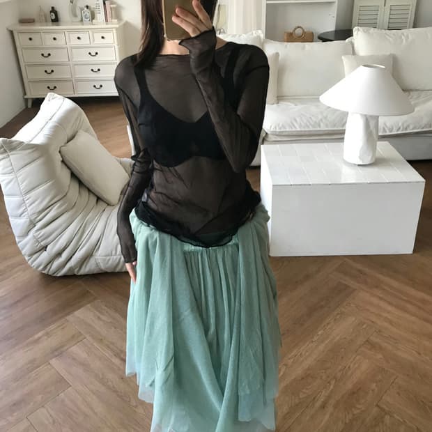 vintage black mash top