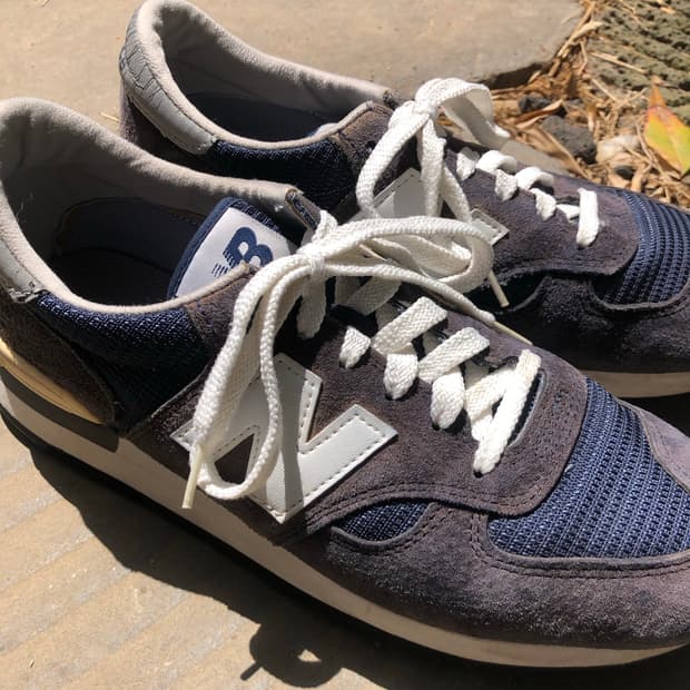 뉴발란스 990v1