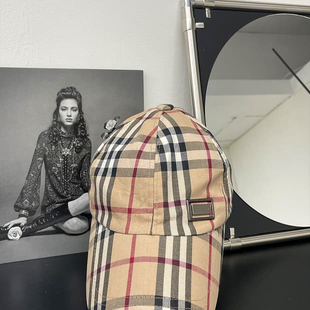 버버리 노바체크 캡모자