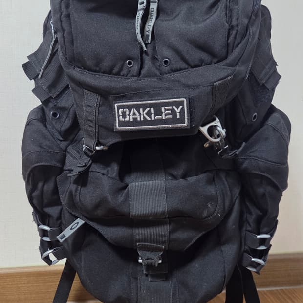 오클릭 택티컬 메커니즘 백팩.