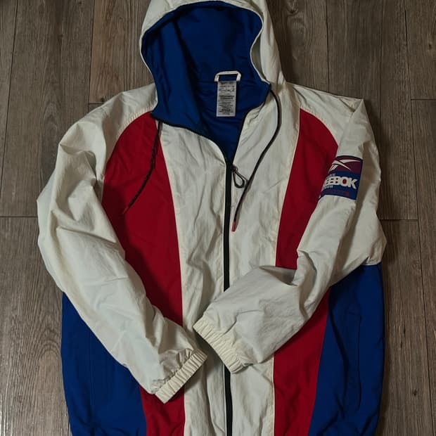 리복 바람막이(두꺼움)